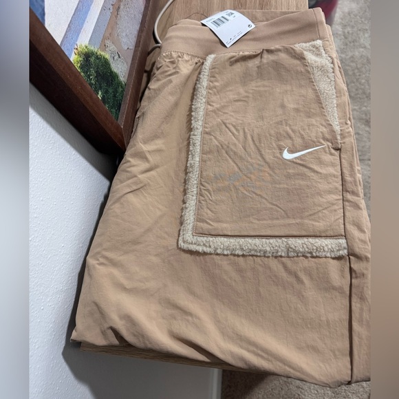Nike Pants - Nike Women's Sherpa Teddy Pockets Cropped Jogger Pant